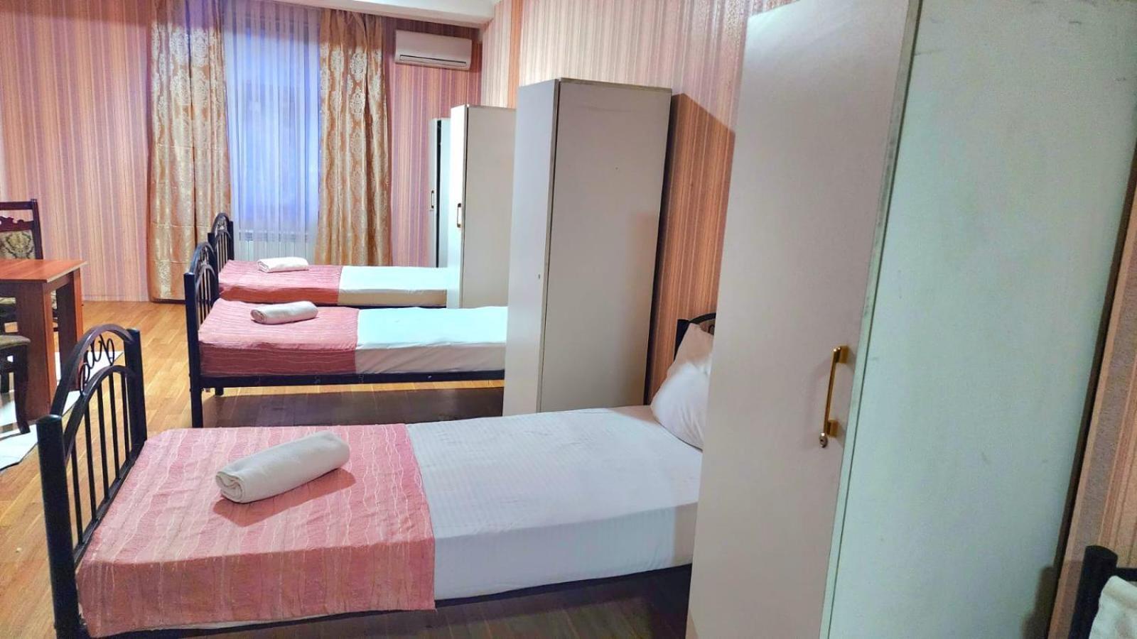 Ariva Center Hotel Xetai Baku Exteriör bild