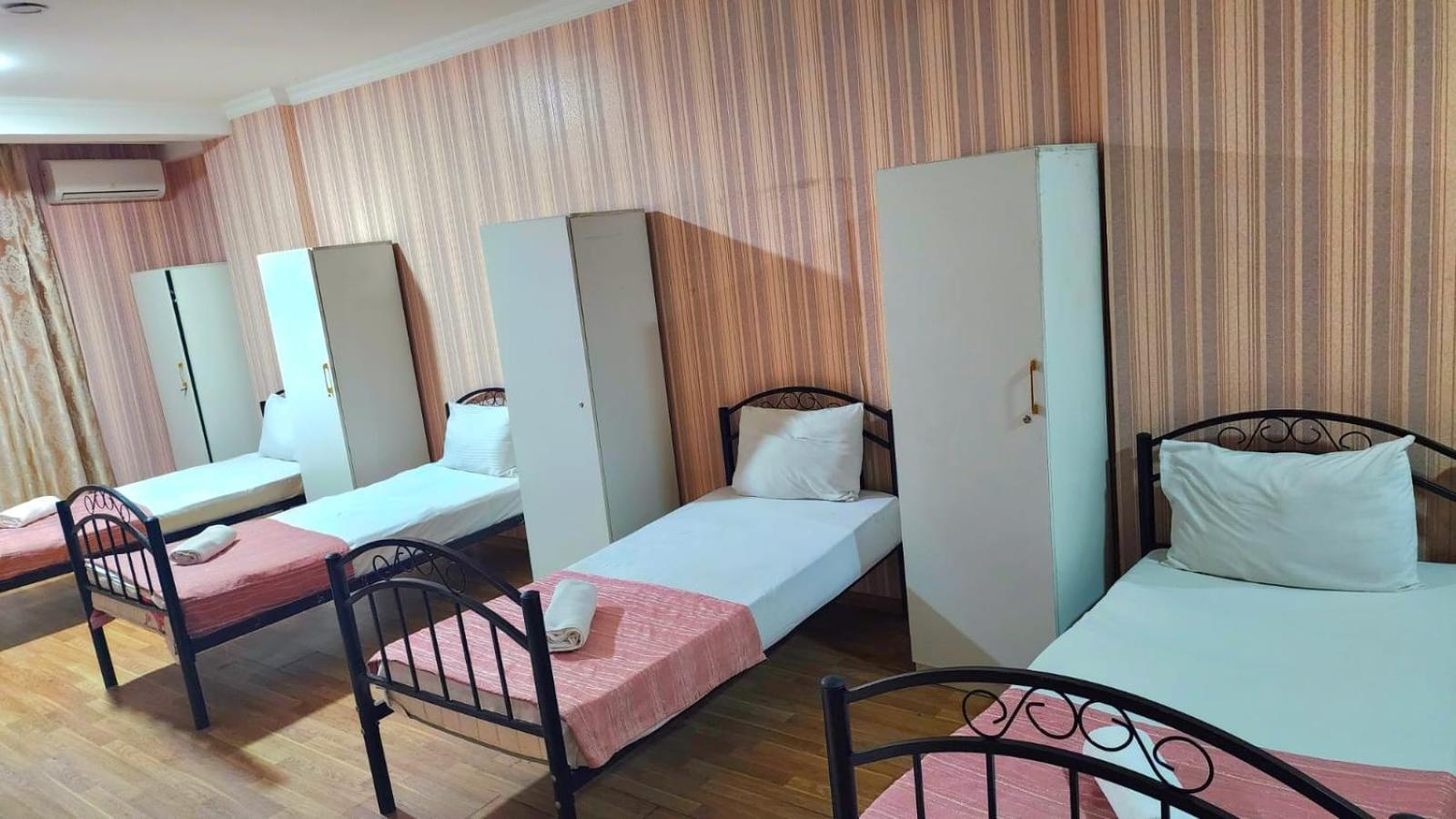 Ariva Center Hotel Xetai Baku Exteriör bild