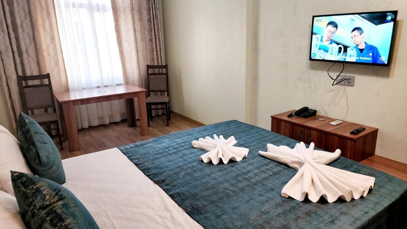 Ariva Center Hotel Xetai Baku Exteriör bild