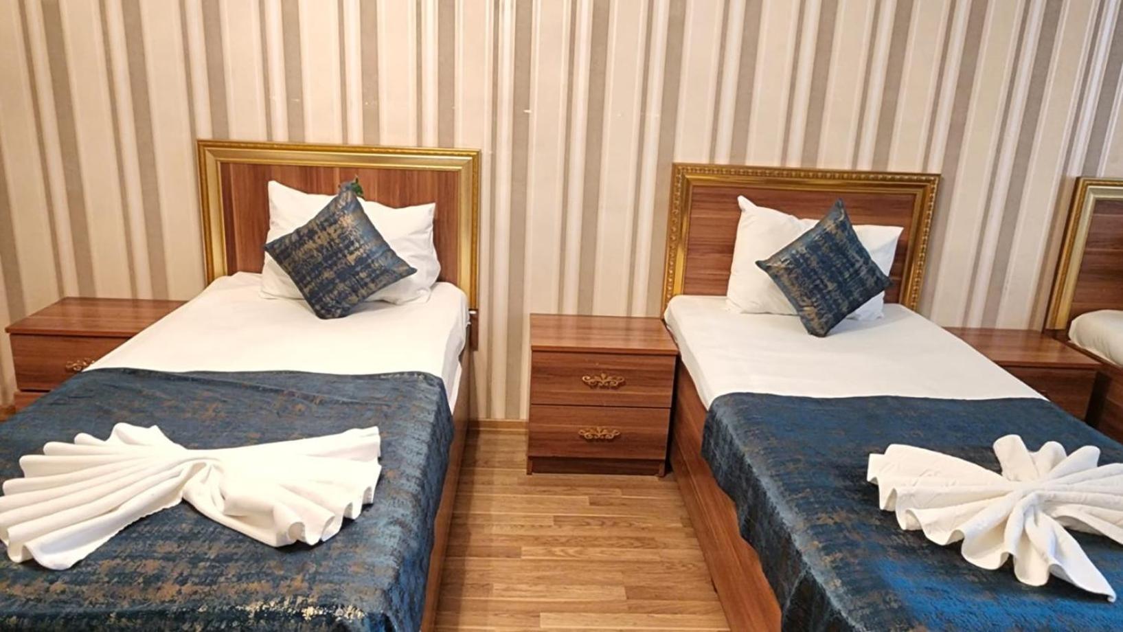 Ariva Center Hotel Xetai Baku Exteriör bild